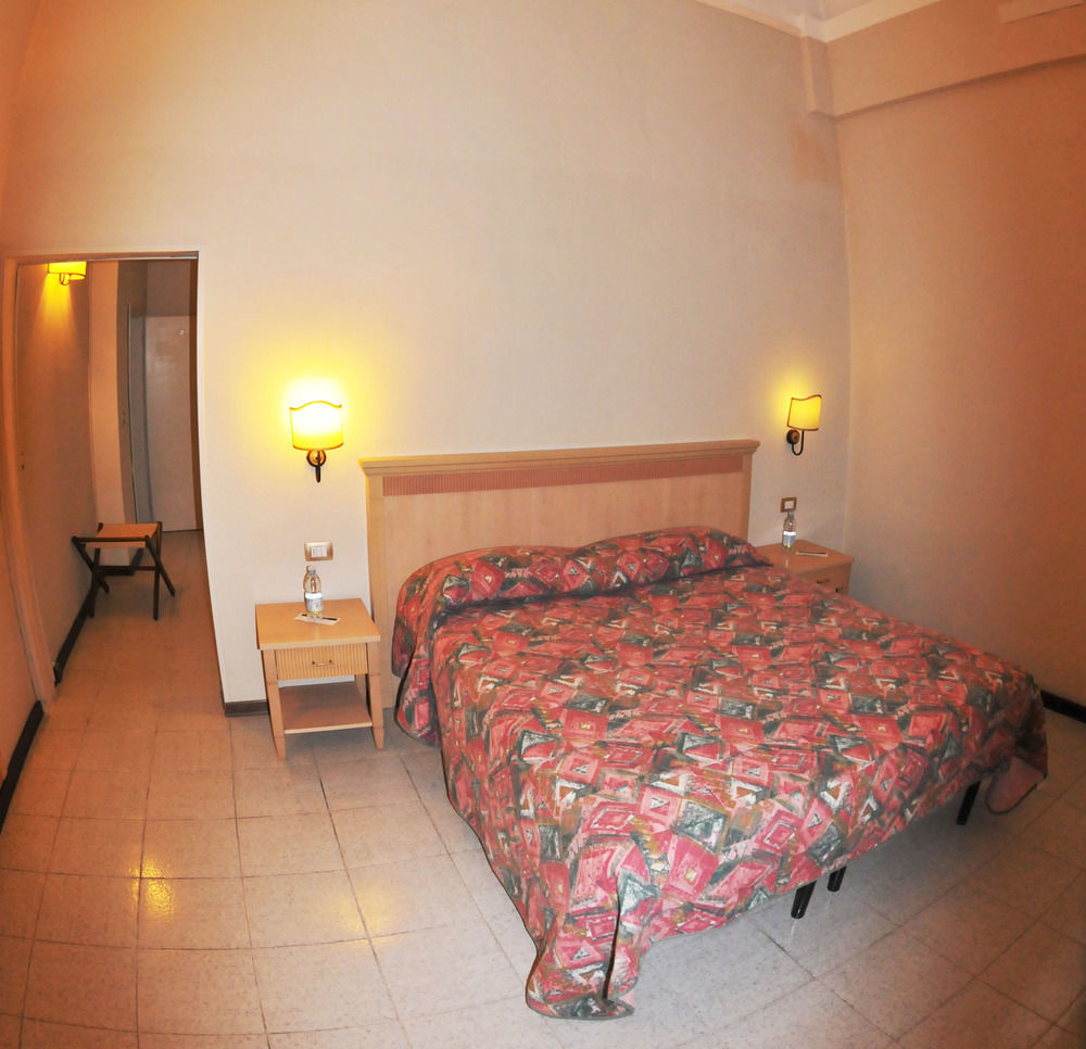Hhb Hotel فلورنس المظهر الخارجي الصورة